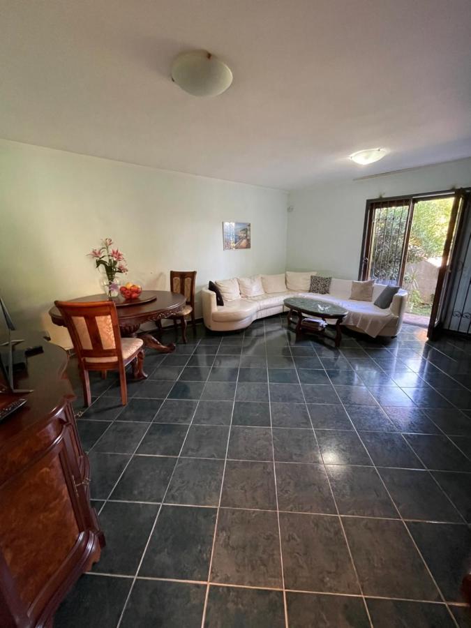 4M Apartments Petrovac Екстер'єр фото